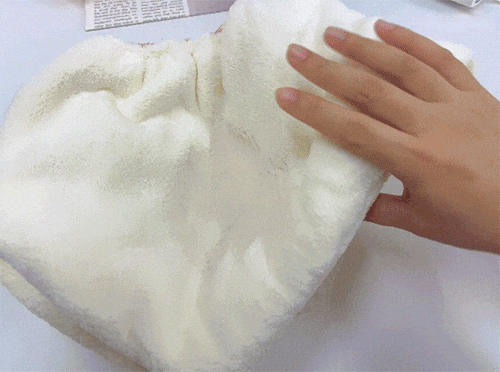 吹干好?10分钟轻松养成女明星「绸缎发」冰球突破豪华版app洗完头自然风干还是(图19) 吹干好?10分钟轻松养成女明星「绸缎发」冰球突破豪华版app洗完头自然风干还是(图19)